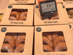 甜甜圈-七鲜超市(通州ONE店)
