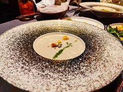 黑松露蘑菇汤-YUE·6·西式融合餐厅(外滩六号店)