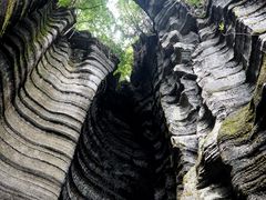 -梭布垭石林景区