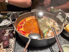 -三出山火锅(南京万象天地店)