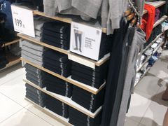 -优衣库(红谷滩万达店)