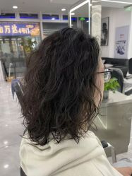 -Coo Hair salon