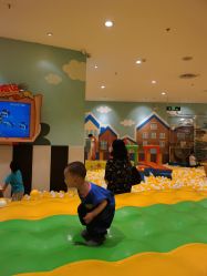 -MELAND(郑州万象城店)