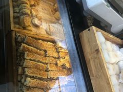-江鹰桃酥王(张掖路步行街店)