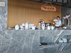 -四月吧餐厅(正阳步行街店)