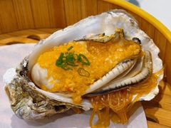 蒜蓉粉丝蒸生蚝-必点海鲜·海肠捞饭(滨江道一店)