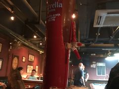 -Hooley's活利仕西餐厅(珠江新城店)