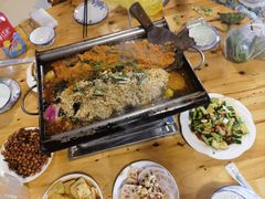 -宏兴烤鱼山庄(宣恩总店)