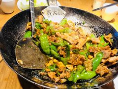 -费大厨辣椒炒肉(万家丽一店)