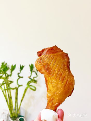 长沙探店|开在德思勤的一家中国风汉堡大鸡腿也很赞
