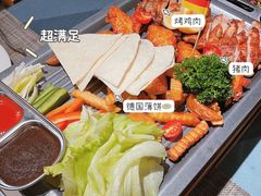 -又见马甲M8融合西餐厅(体育中心店)