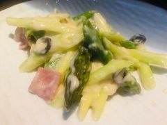 奶油芦笋-穹六人间 people 6(岳阳路店)