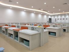 -蓝旗亲子游泳(范湖万达广场店)