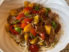 彩椒牛肉清拌面-文三里屯面馆(三里屯店)