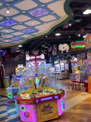 -卡通尼乐园(银泰店)