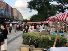 -易生活购物公园