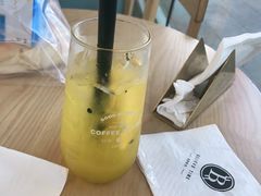 -焙丽拾光(麦凯乐直营店)