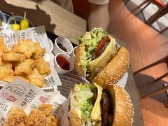 -The Habit Burger Grill 哈比特汉堡(复兴soho店)