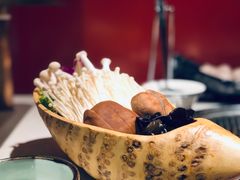 -牛村来人潮汕牛肉火锅(西单店)