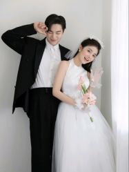-莫兰迪婚纱摄影
