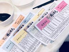 -鲜入围煮花胶鸡海鲜火锅