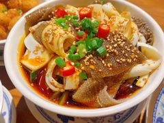 -炉小二铜锅牛蛙•川湘菜(三里屯店)