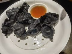 墨汁乌鱼水饺-东莱馋房(陆家嘴店)