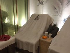 -华夏良子·足道SPA艾灸(三里屯店)