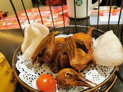 蜜制烤乳鸽-避风塘(光启城店)