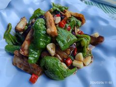 虎皮辣子烧茄子-新疆伊秀清真餐厅