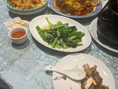 -巴扎美食·新疆菜·西域歌舞表演餐厅(新疆大厦店)