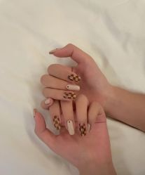 -H12 STAR日式美甲美睫专门店