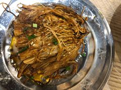 -江城燕子大排档(江汉路步行街店)