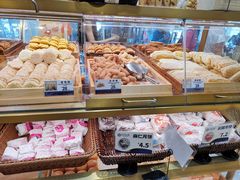 -昆明冠生园·蛋糕·面包(南强街店)