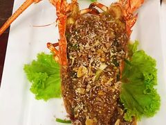 虾，螃蟹，鱿鱼-Pupen Seafood Restaurant