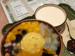 -杏甜品(尖沙咀加拿分道店)