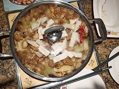 -黄记煌三汁焖锅(金凤万达广场店)