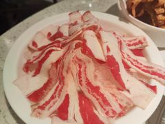 -三人行骨头王火锅(长寿店)