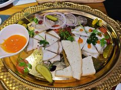 -米德维奇俄式西餐厅(西六道街店)