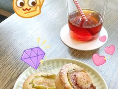 手冲咖啡-三花屋 Mihhanaya