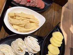 -快乐小羊·内蒙牛羊肉火锅(流花中心店)