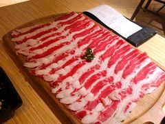 生牛肉火炙寿司-舞漁日料美人胶原锅(陆家嘴中心店)