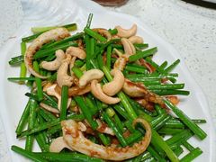 -肥仔文澳门猪骨煲(南京西路店)