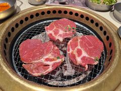 -蚂蚁洞·烤肉大营地(上海静安大悦城店)
