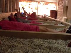 -丽池宫韩式汗蒸会馆(华灯坊店)