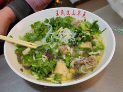 -文山荷鲜居(翠湖店)