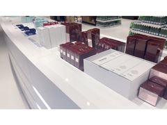 -自贸区跨境购物免税店(越秀滨海隽城商业广场店)