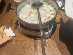 -湘力力小院·鱼汤泡饭(枫林路店)