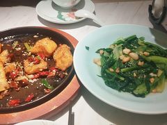 -荷花亭·湖北融合菜(中商广场店)