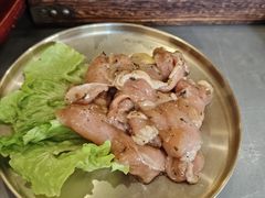 -围炉肉舍•炭烤活鳗•丹东海鲜烤肉(步行街店)
